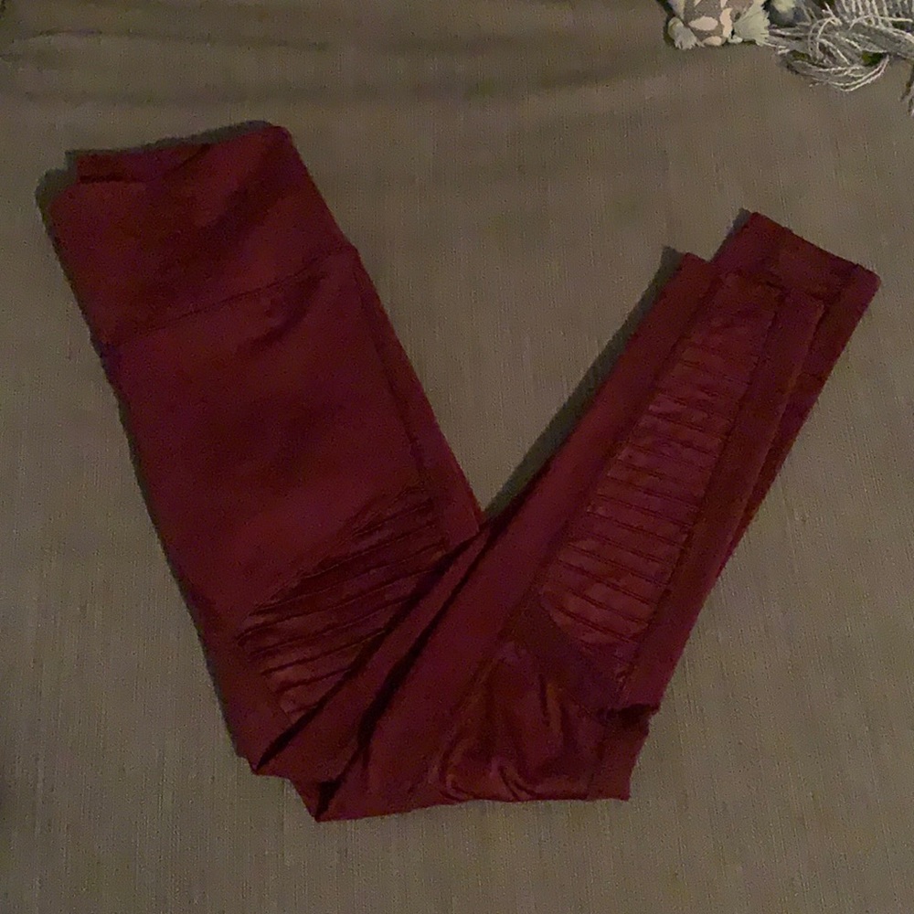 ALO Yoga leggings